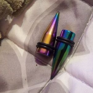 Men's/women's earrings gages